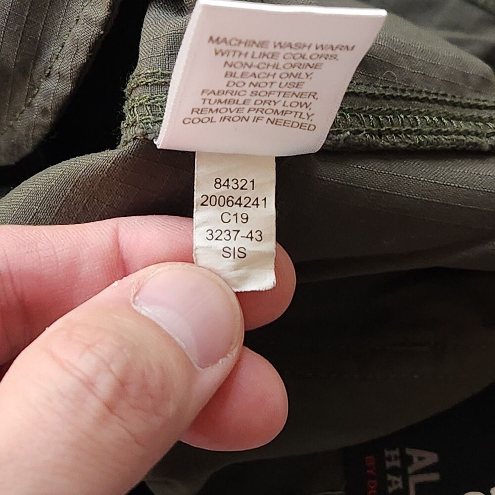 Alaskan Hardgear Pants Men's 40x32 Green Cargo Performance Nylon Outdoors Hiking - Picture 7 of 7